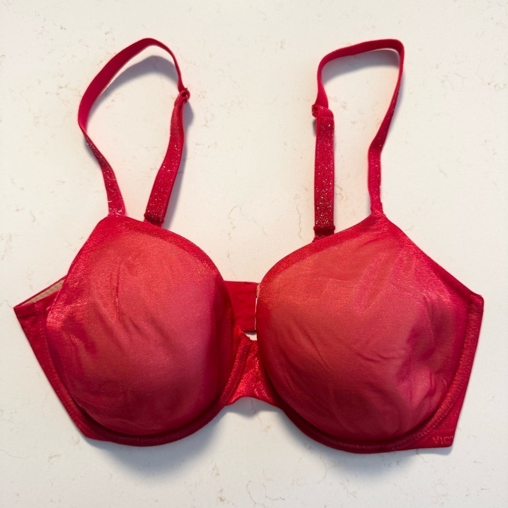 Victoria's Secret Lipstick Red 36D Body By Victoria Lined Perfect Coverage Bra